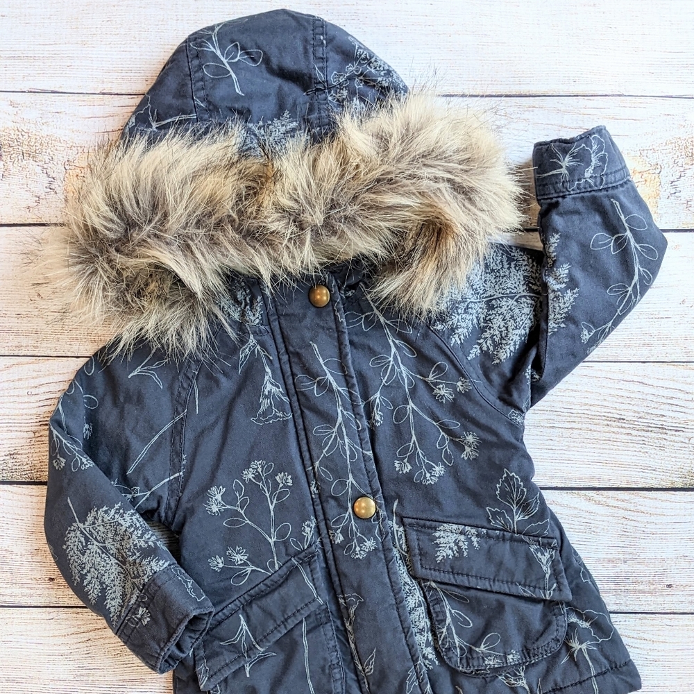 EUC Old Navy Coat Size 12-18M